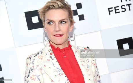 Rhea Seehorn art pornstar image