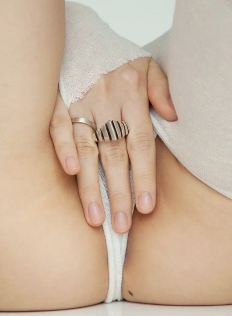 Kariina Tsoy pornstar hd image