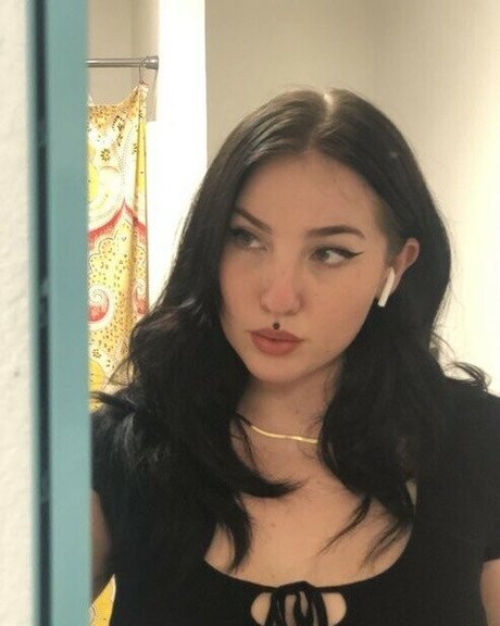 deathbydesign pornstar sexy galleries