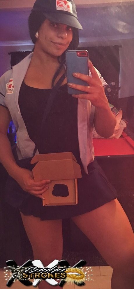 famous nude onlyfans hd img