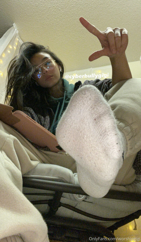 worshipgigi model porn pics