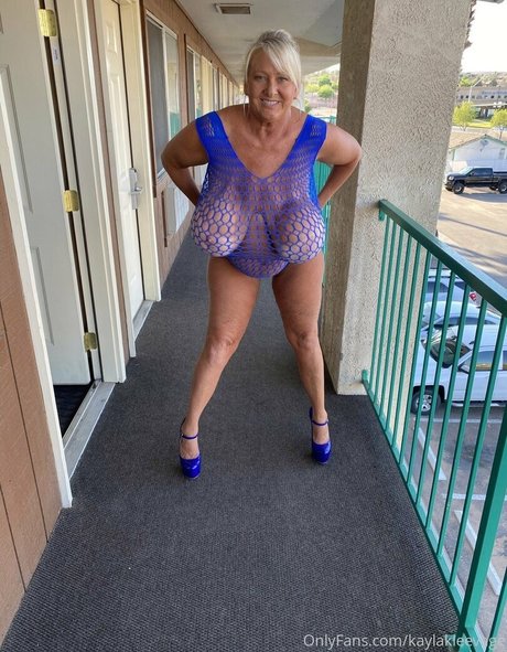 kaylakleevage Profile photo