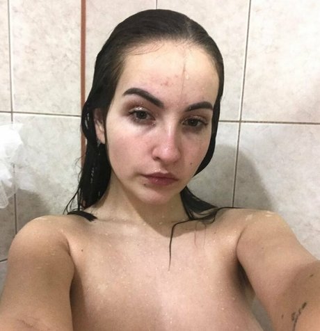 anyabrunette adult actress galleries