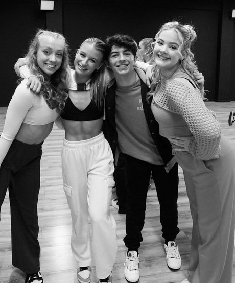 Kaitlin Yamano star pretty galleries