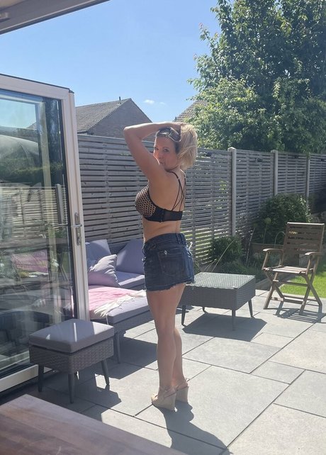 blonde secretary onlyfans sexy nude galleries