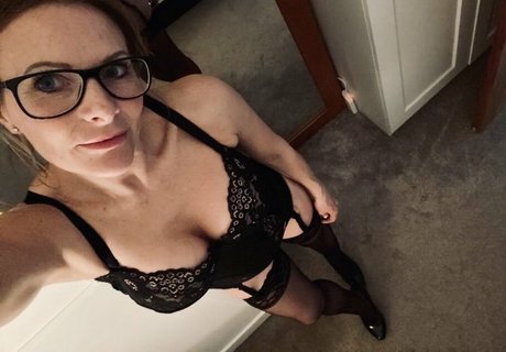 milf shower onlyfans top pictures