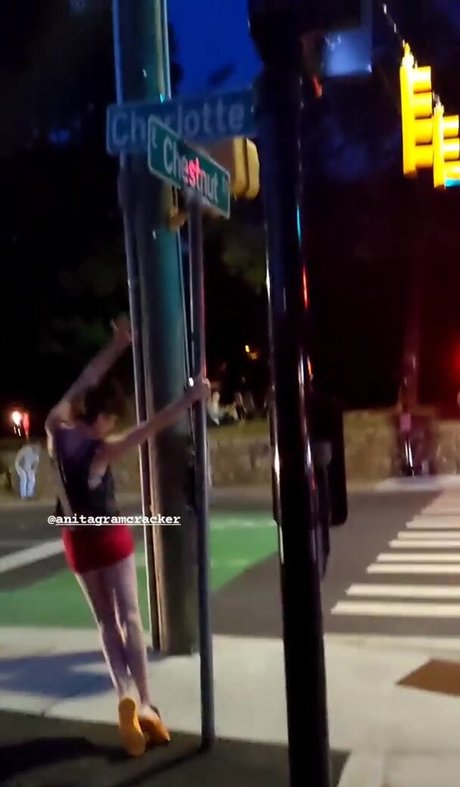 brown onlyfans free pic