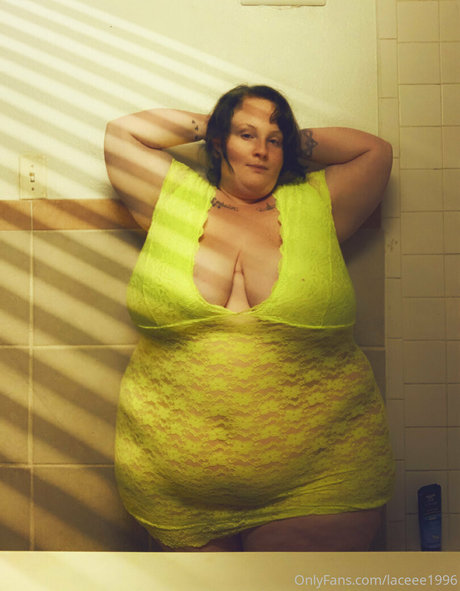 sexy mom onlyfans beautiful naked image