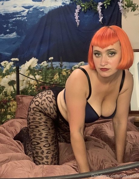 lolarae29 nudes star gallery