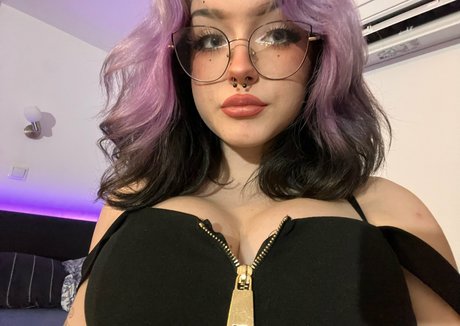 miniasuna model sexy galleries