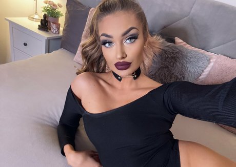 lexadarkfree erotic star img