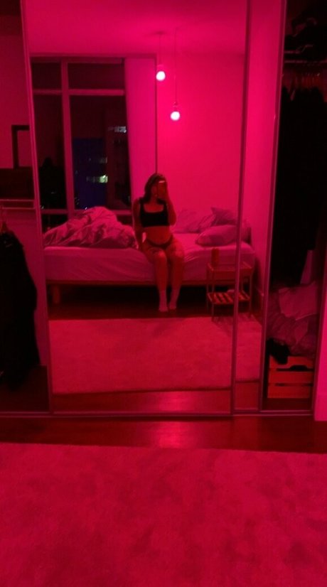 getmeoffpls exclusive star images