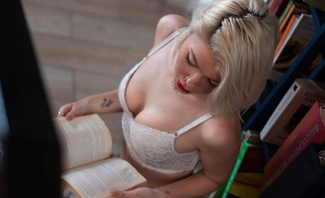 nude strip onlyfans erotic galleries