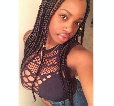 Itstaviaa sex model gallery