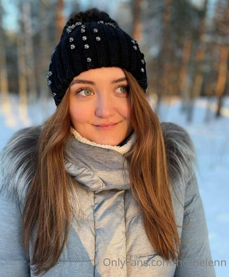 hothelenn art model image