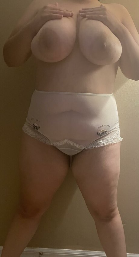 bustybabymarie model art photos