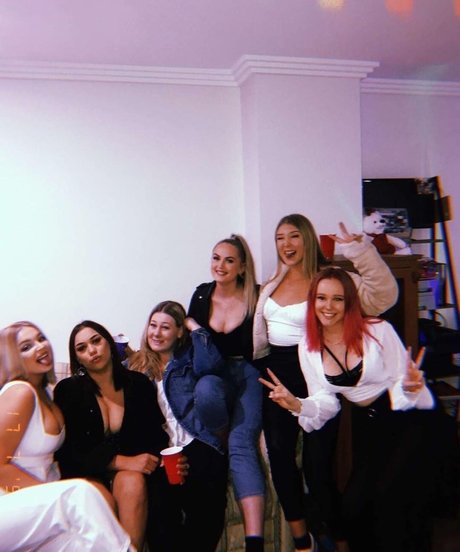 tiktok stars onlyfans pretty galleries