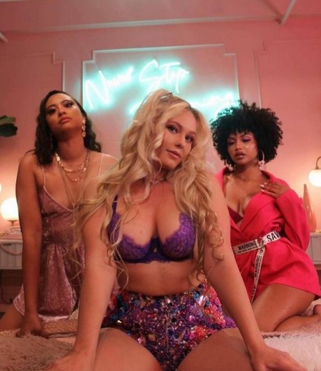 amateur cuckold onlyfans hd pic