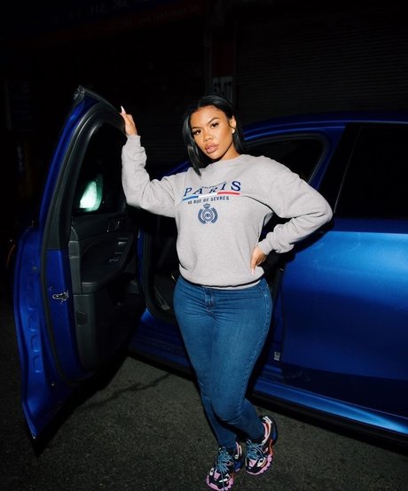 Chinese Kitty pornographic model gallery