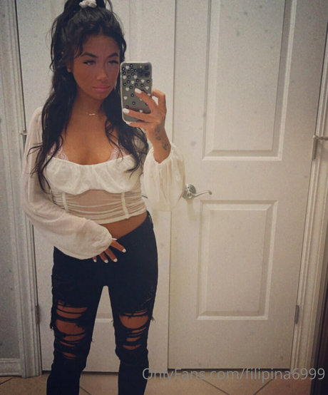 filipina6999 naked pornstar pic