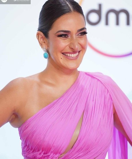 Amina Khalil hd actress image