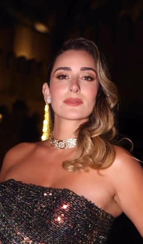 Amina Khalil free star galleries