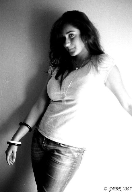 Amina Khalil adult actress picture