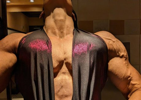 bodybuilder nude onlyfans beautiful nude galleries