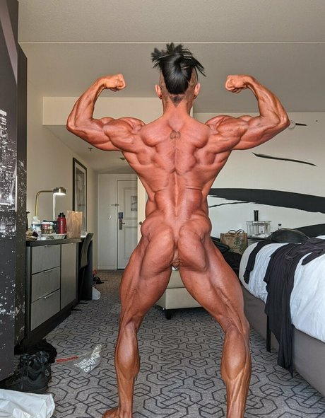 Angela Yeo porn model pics