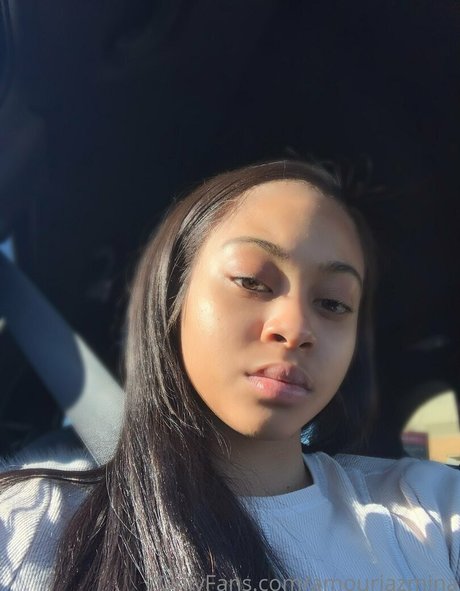 amourjazmina beautiful actress image