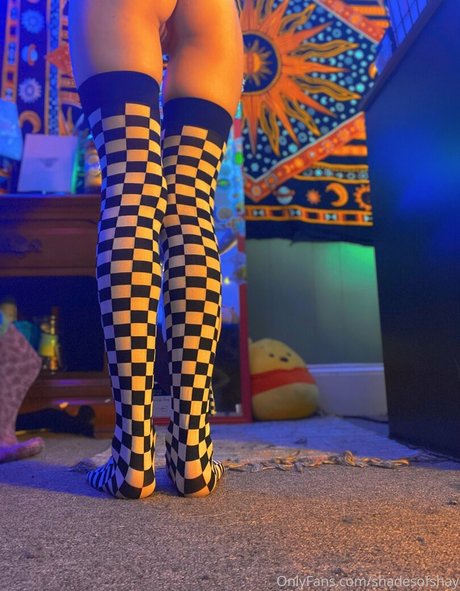 shadesofshay star sexy picture