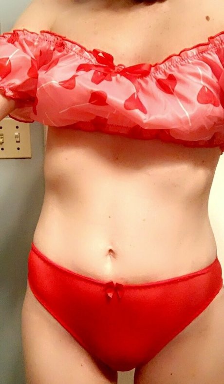 itscasssiebxtch nude model picture