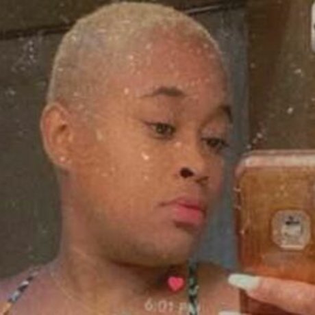 ChellMzDonald hd model picture