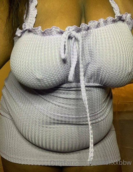 xxkalixxbbw model adult archive