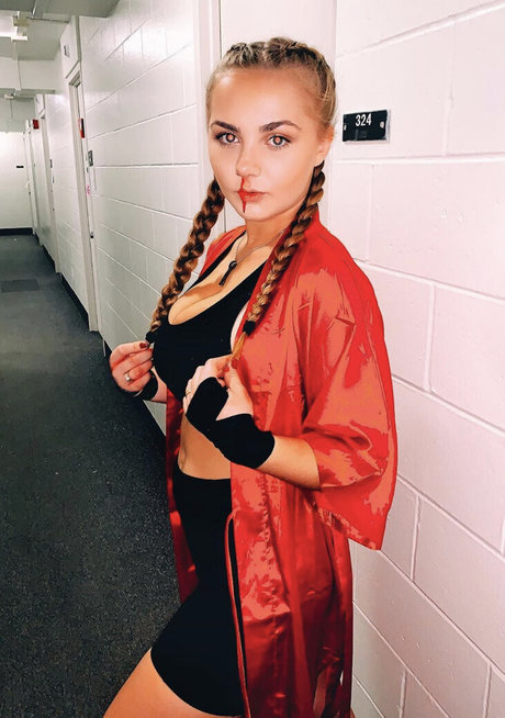 Marina Brooks nice model image