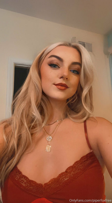 piperfoxfree pornstar sexy picture