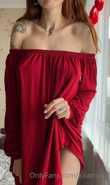 kiraroxxx nude pornstar images