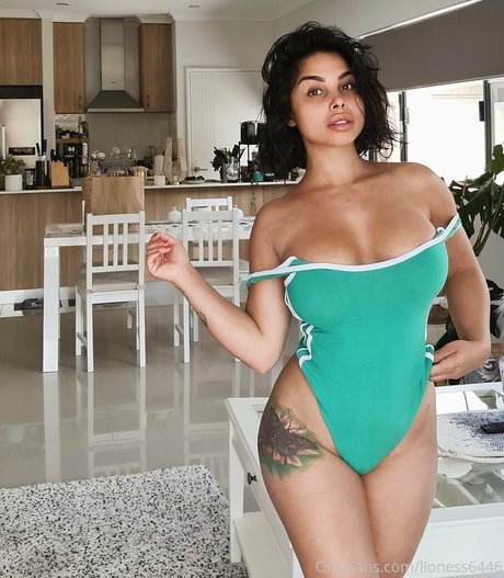 mature feet onlyfans best gallery