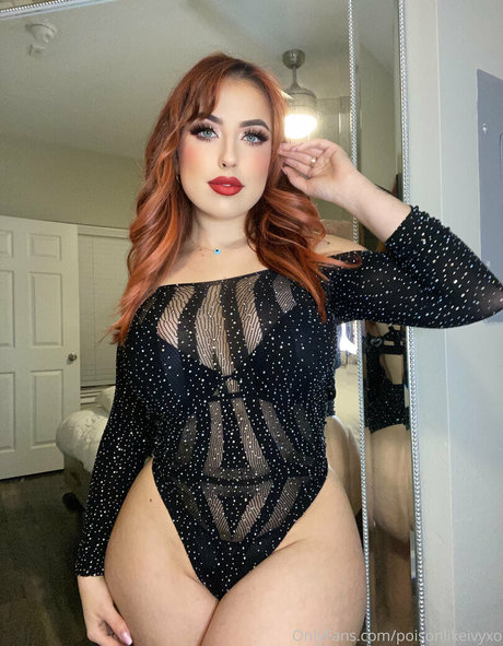 poisonlikeivyxo model perfect photos