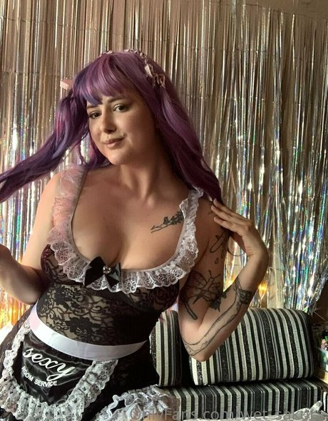 wet sakura model naked galleries