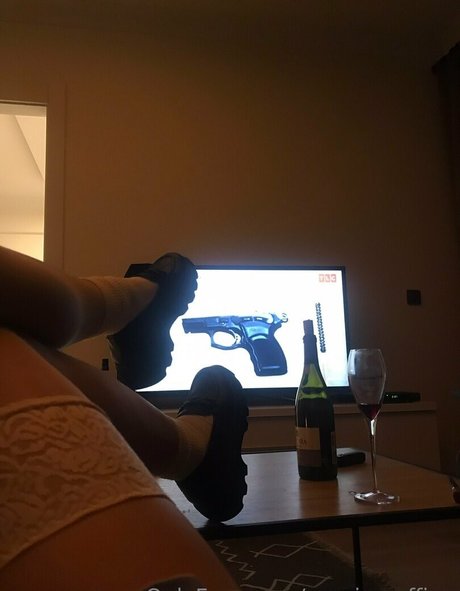 magicmuffinn pornstar adult photo