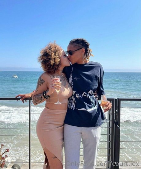 court lex nudes model photo