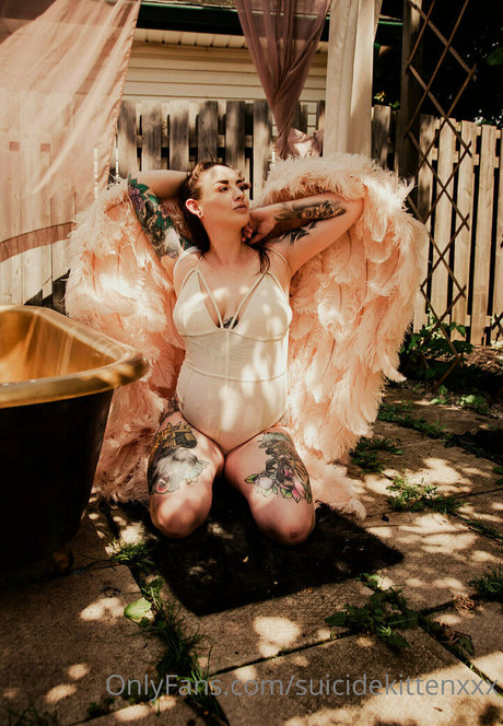 curvy teen onlyfans free sexy pic