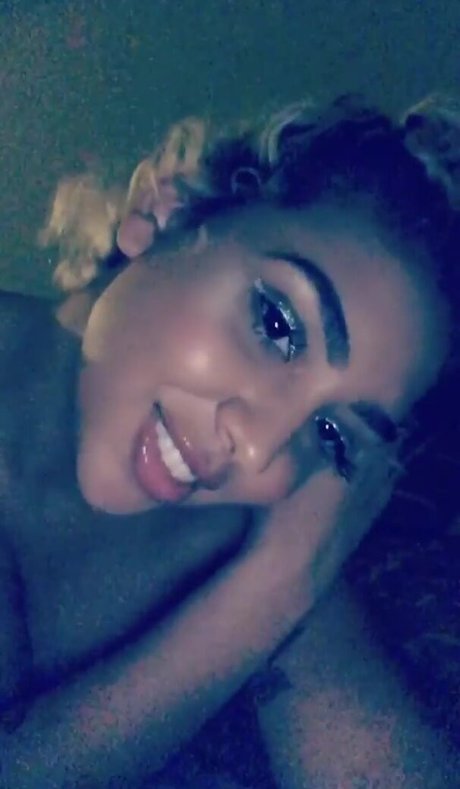 Annamariesarai art actress img