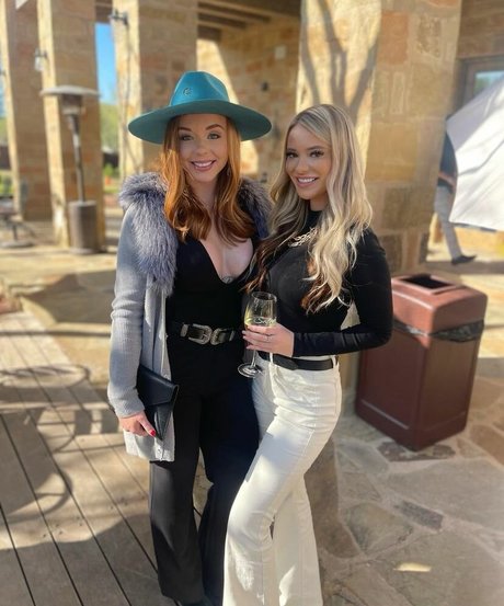 Avery Trail beautiful model archive