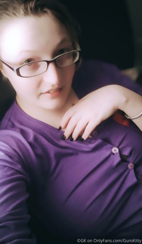 gurokitty perfect model picture