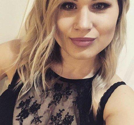 Honey And Sulphur star high quality gallery