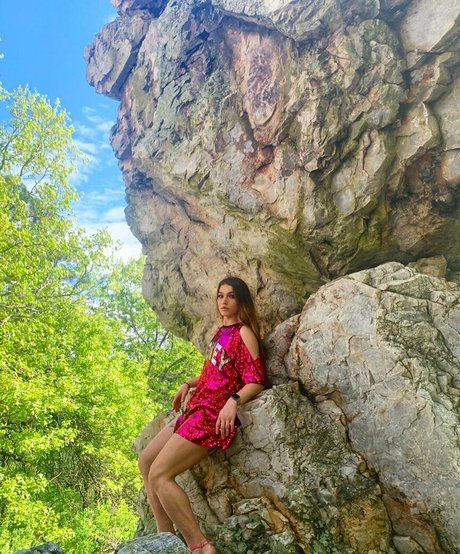 arielllll sexy pornstar gallery