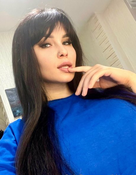 kira aa model hd archive