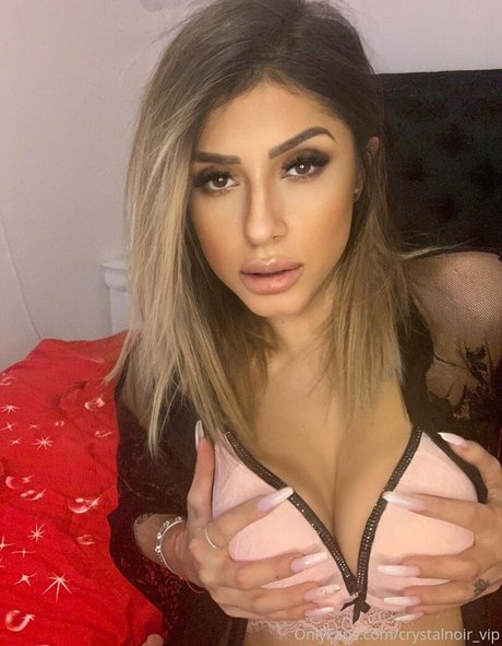 crystalnoir vip pornstar pretty image